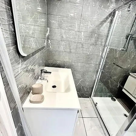Apartment Graziella Juan Les Pins Centre *