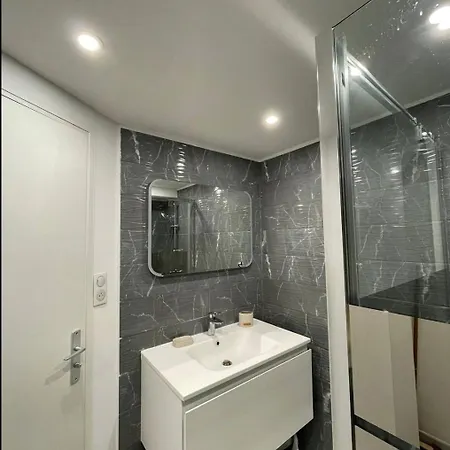 Graziella Juan Les Pins Centre Apartment *